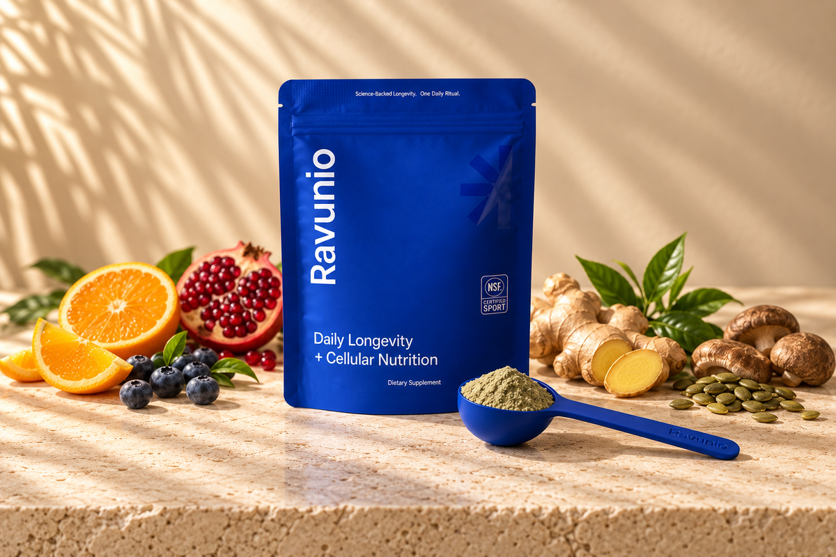 Ravunio pouch surrounded by natural ingredients